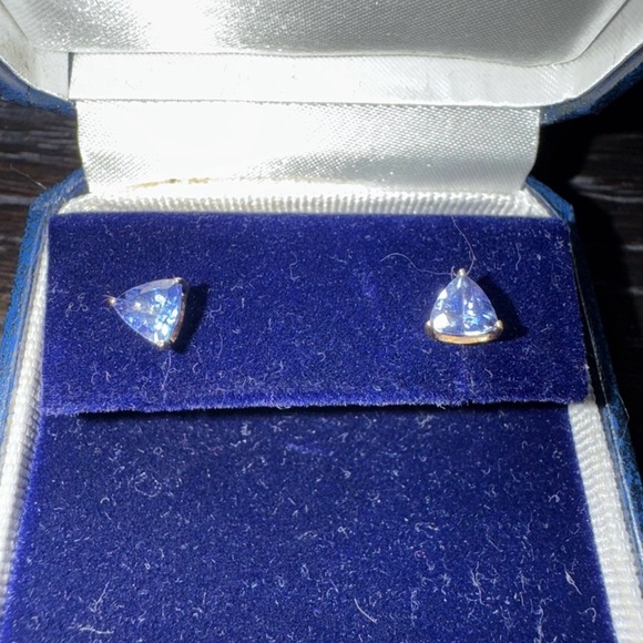 Tanzanite 14KT Yellow Gold Trillion Stud Earrings